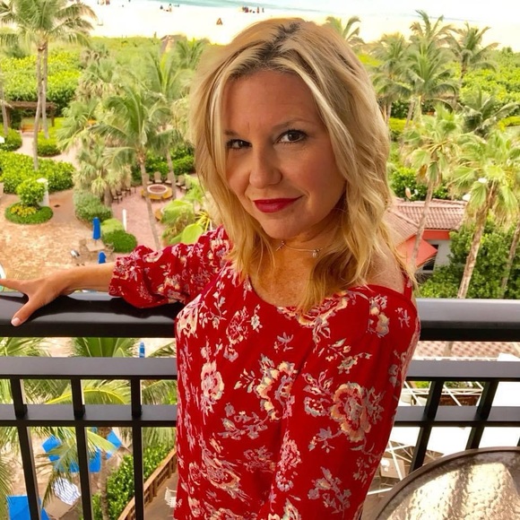 Meet your Posher, Lolly - Picture 1 of 1